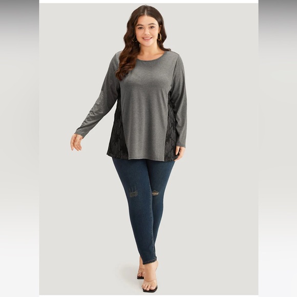 NWT BloomChic Lace Detailed Top - Picture 1 of 9